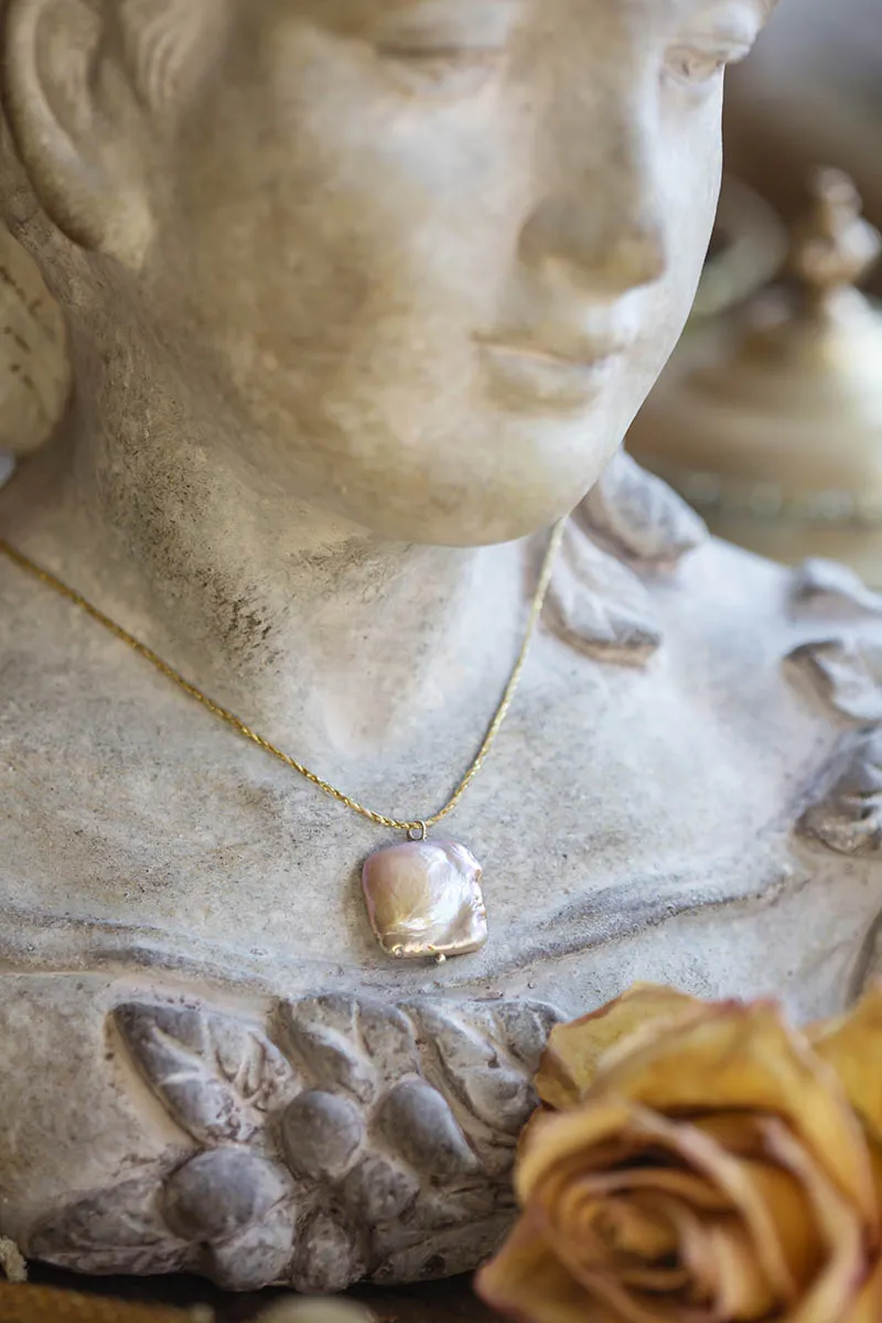 Náhrdelník s perletí