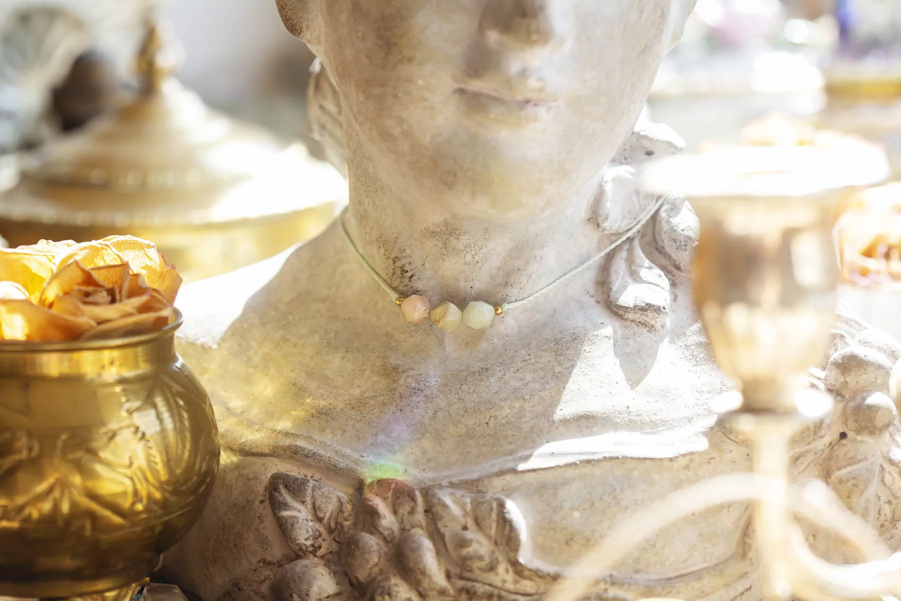 Náhrdelník s morganitem