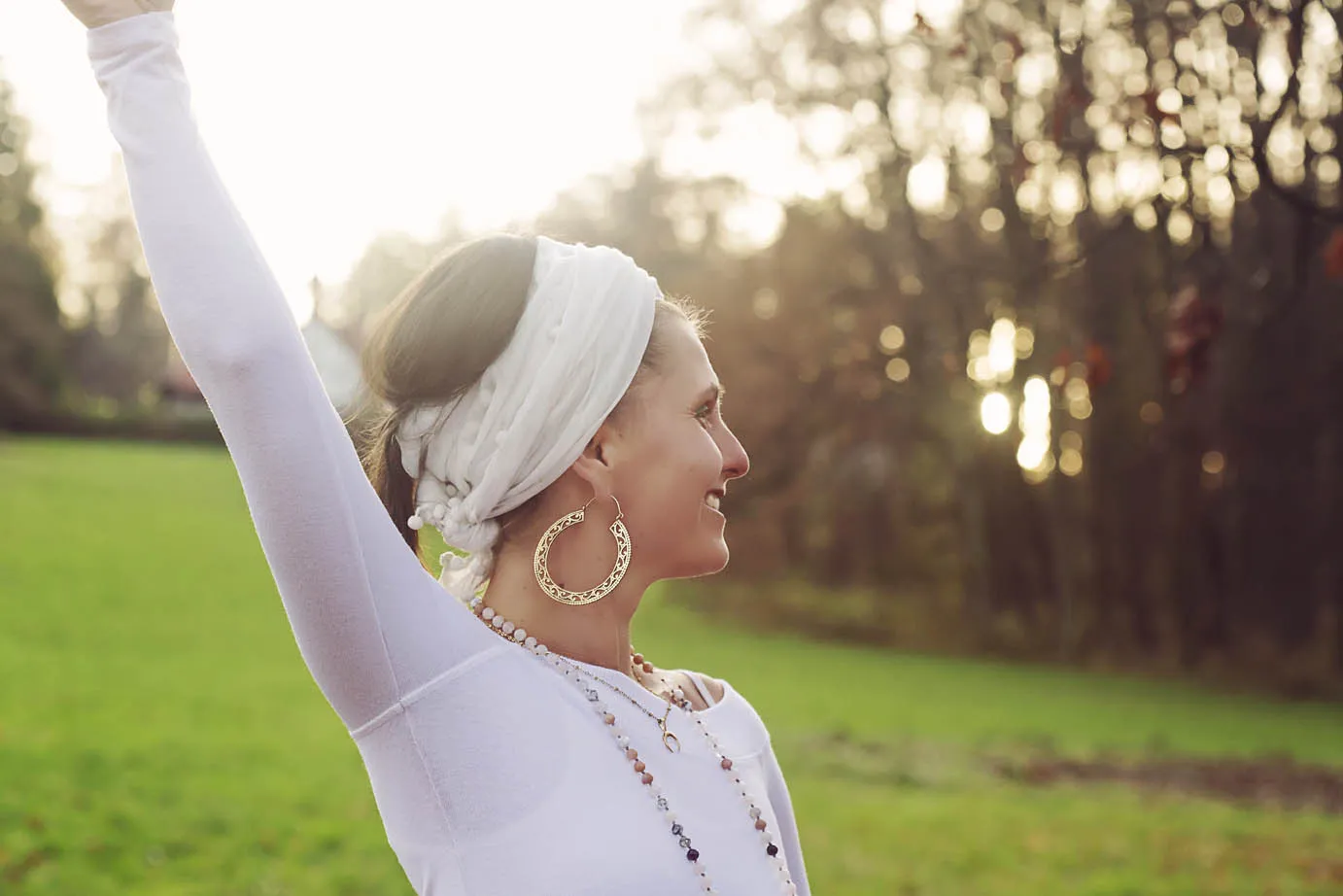 Náušnice zdobené kruhy