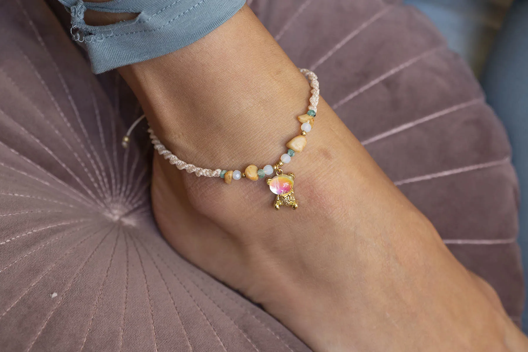 Náramek na nohu kosmický medvídek