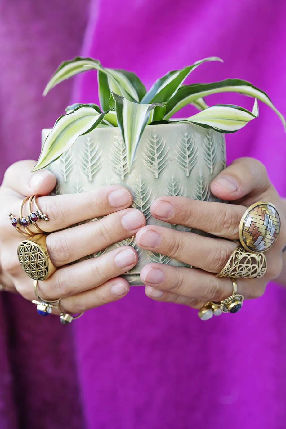 Prsten mozaika tří barev