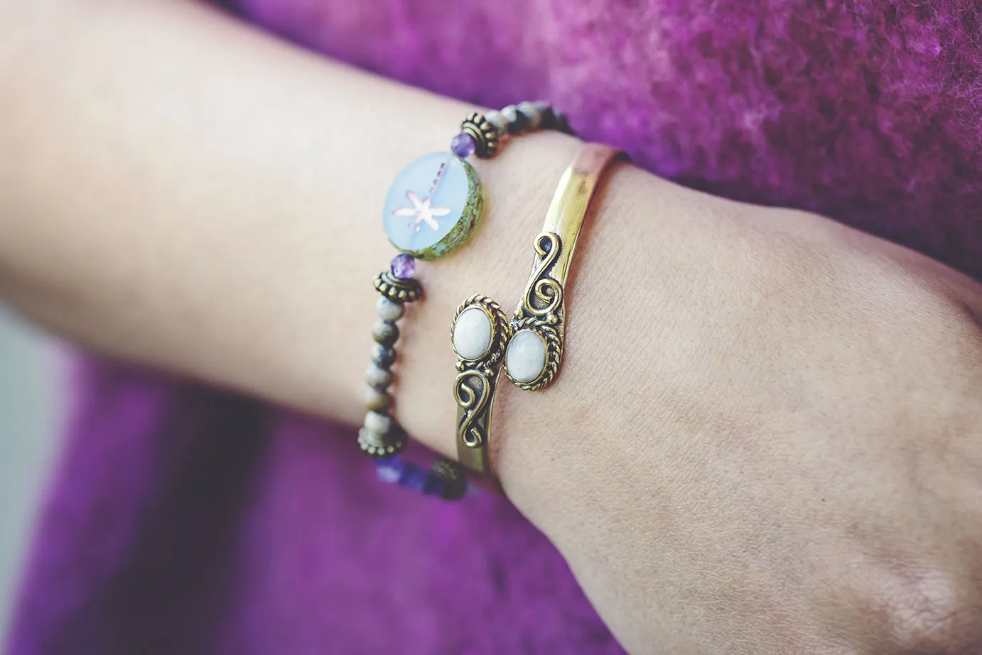 Náramek vážka a růženíny - S