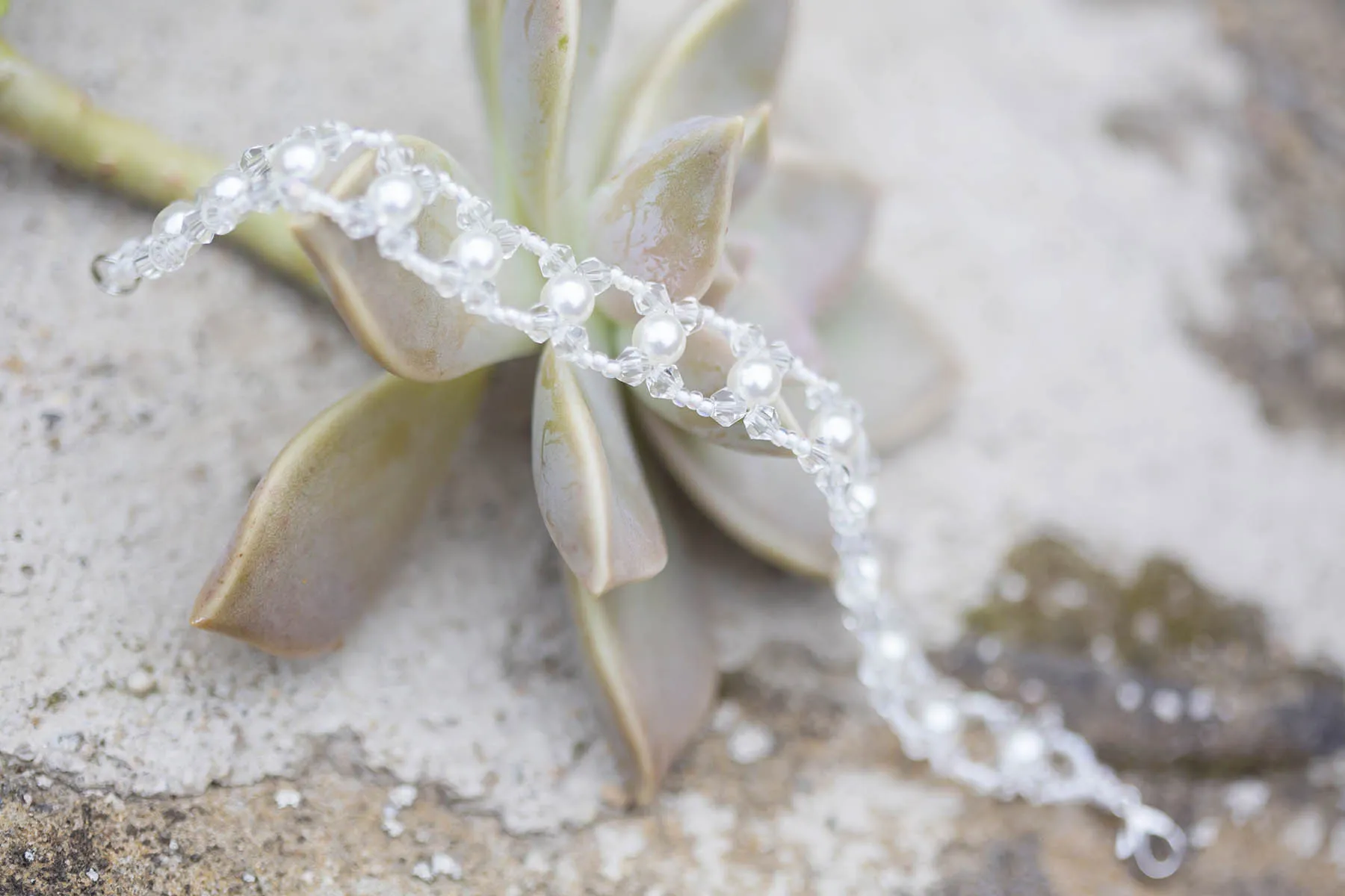 Náramek Perličky v ledu