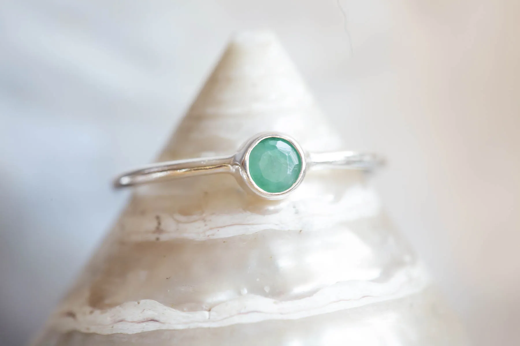 Prsten se smaragdem - 17mm