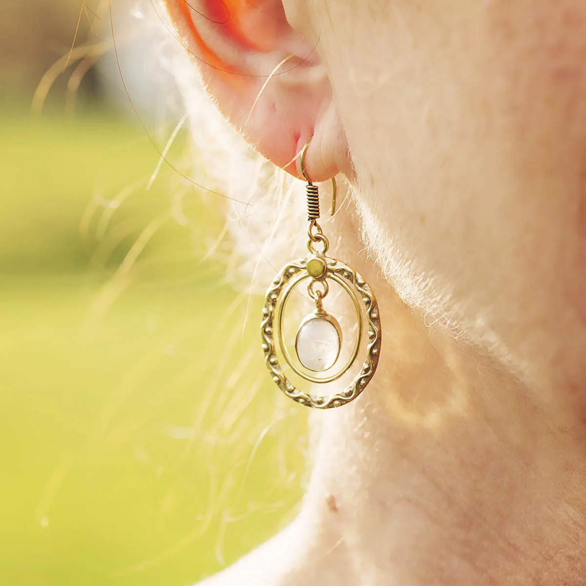 Náušnice s měsíčním kamenem