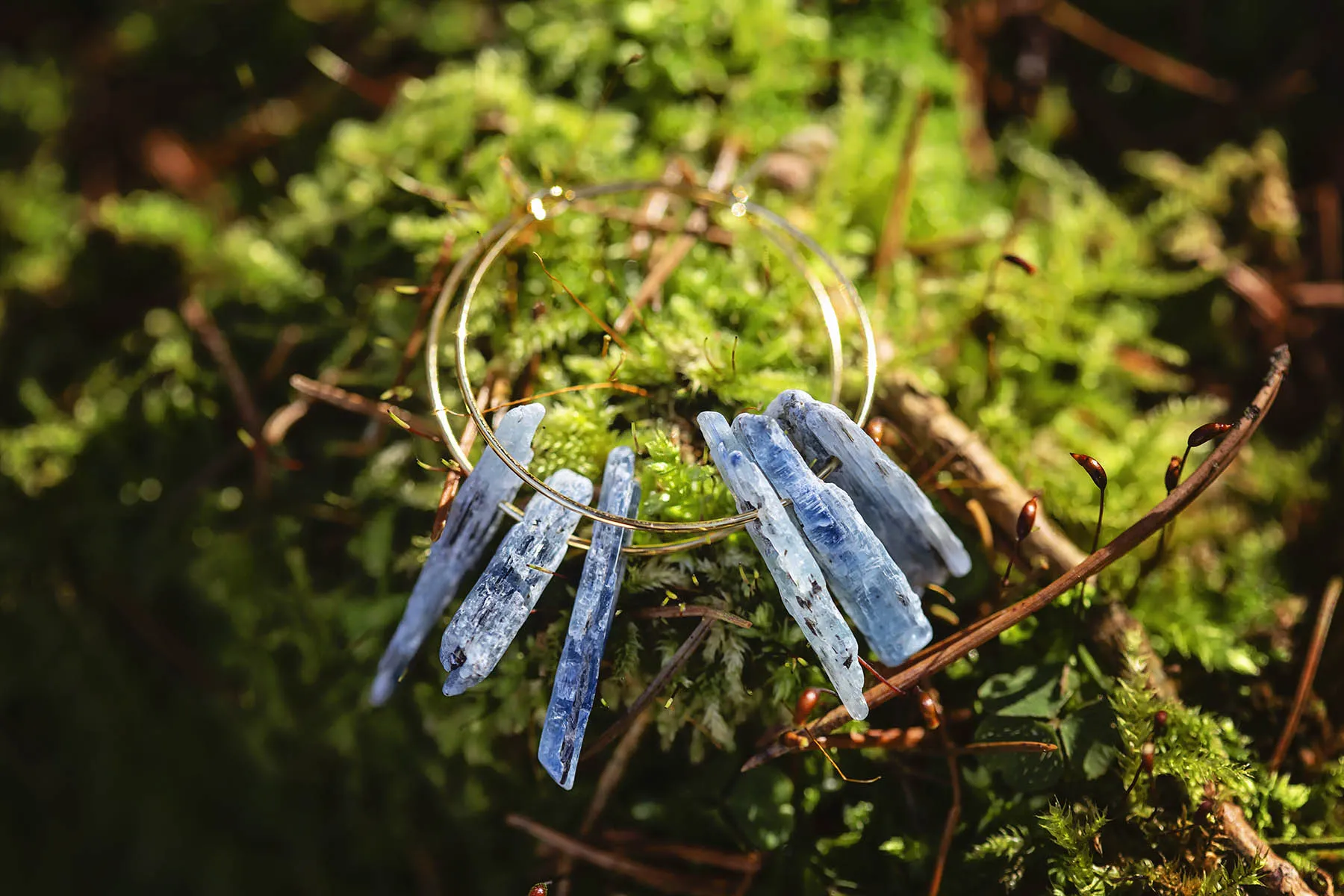 Náušnice se třemi kyanity