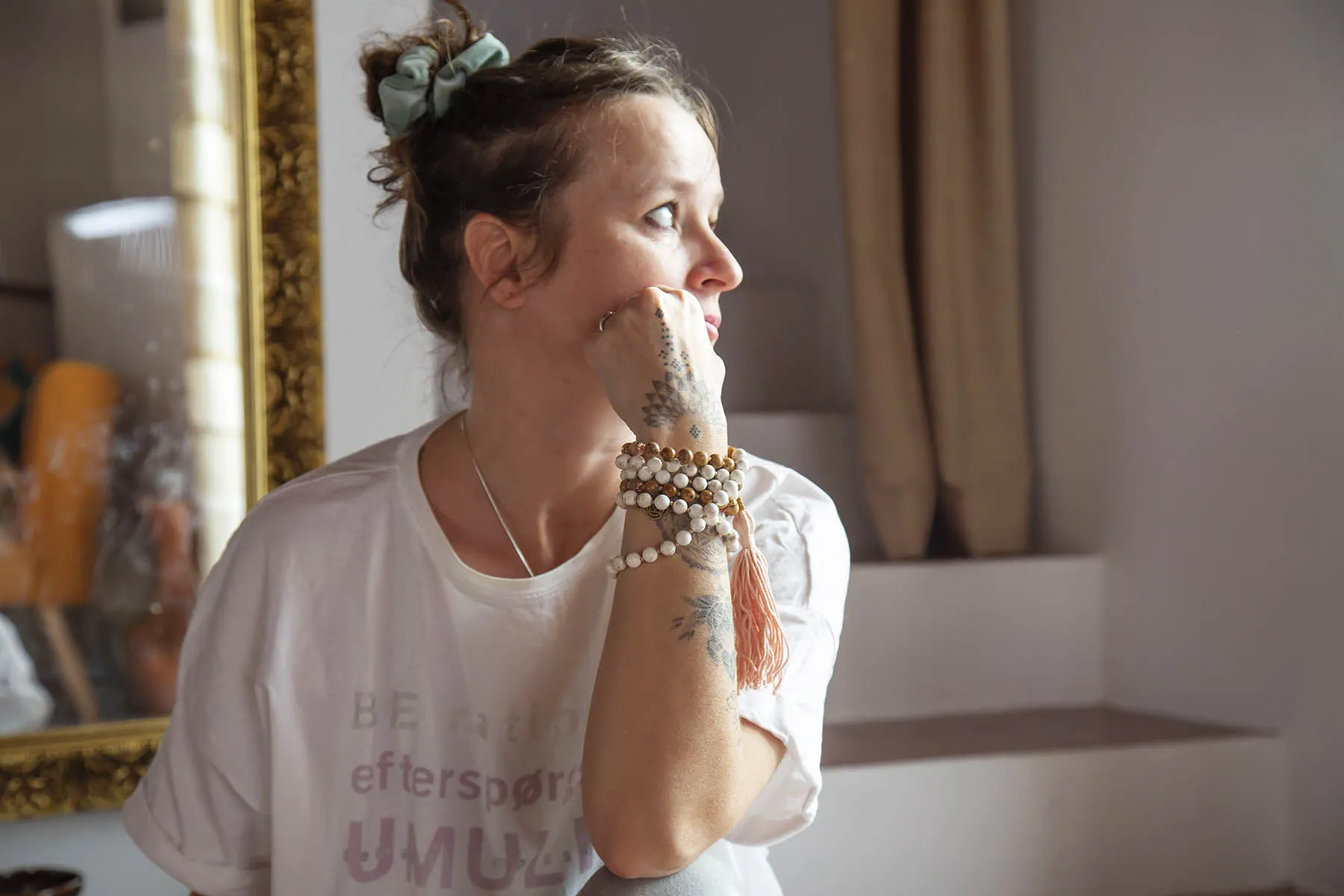 Mála 108 magnezit a jaspis