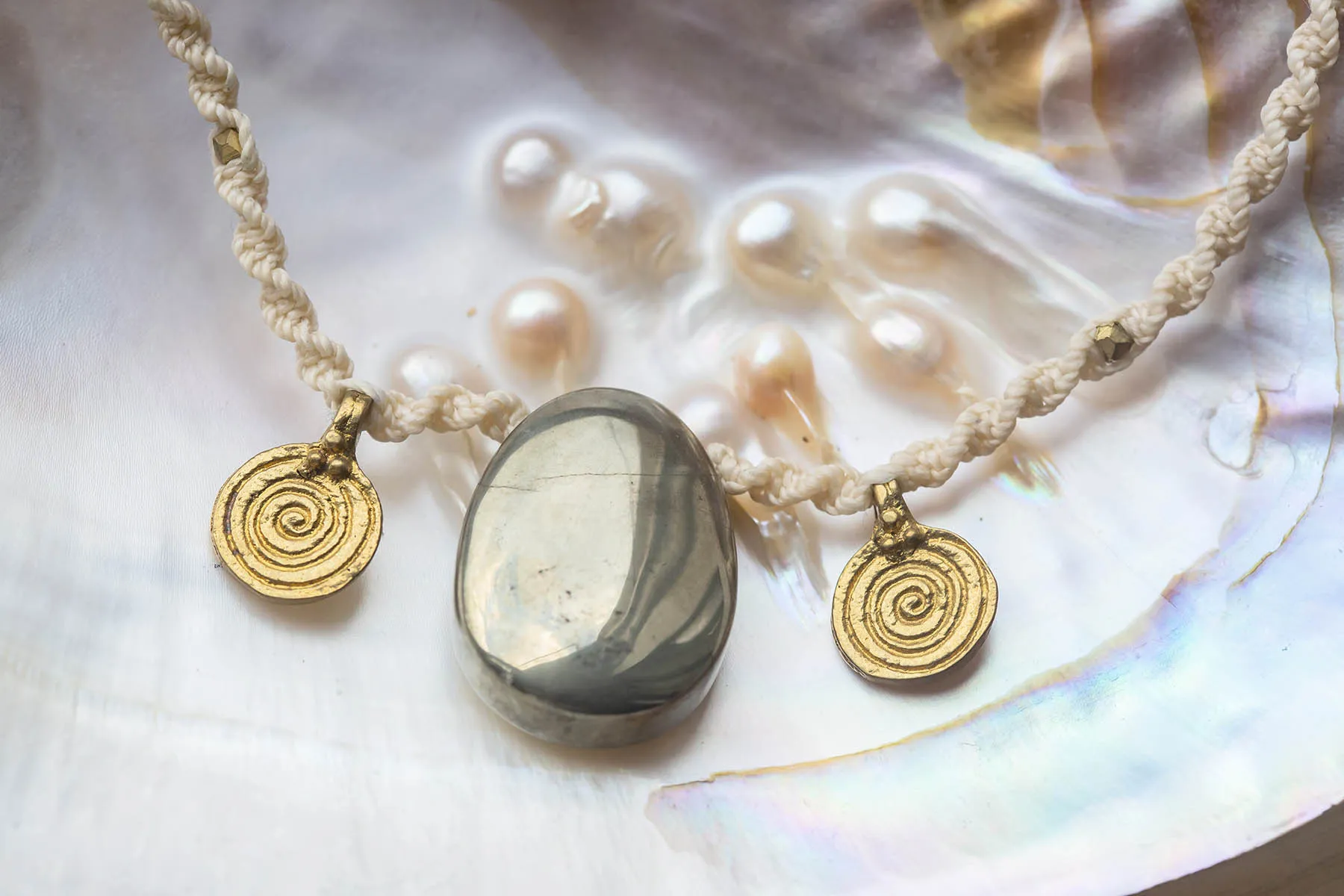 Náhrdelník s pyritem