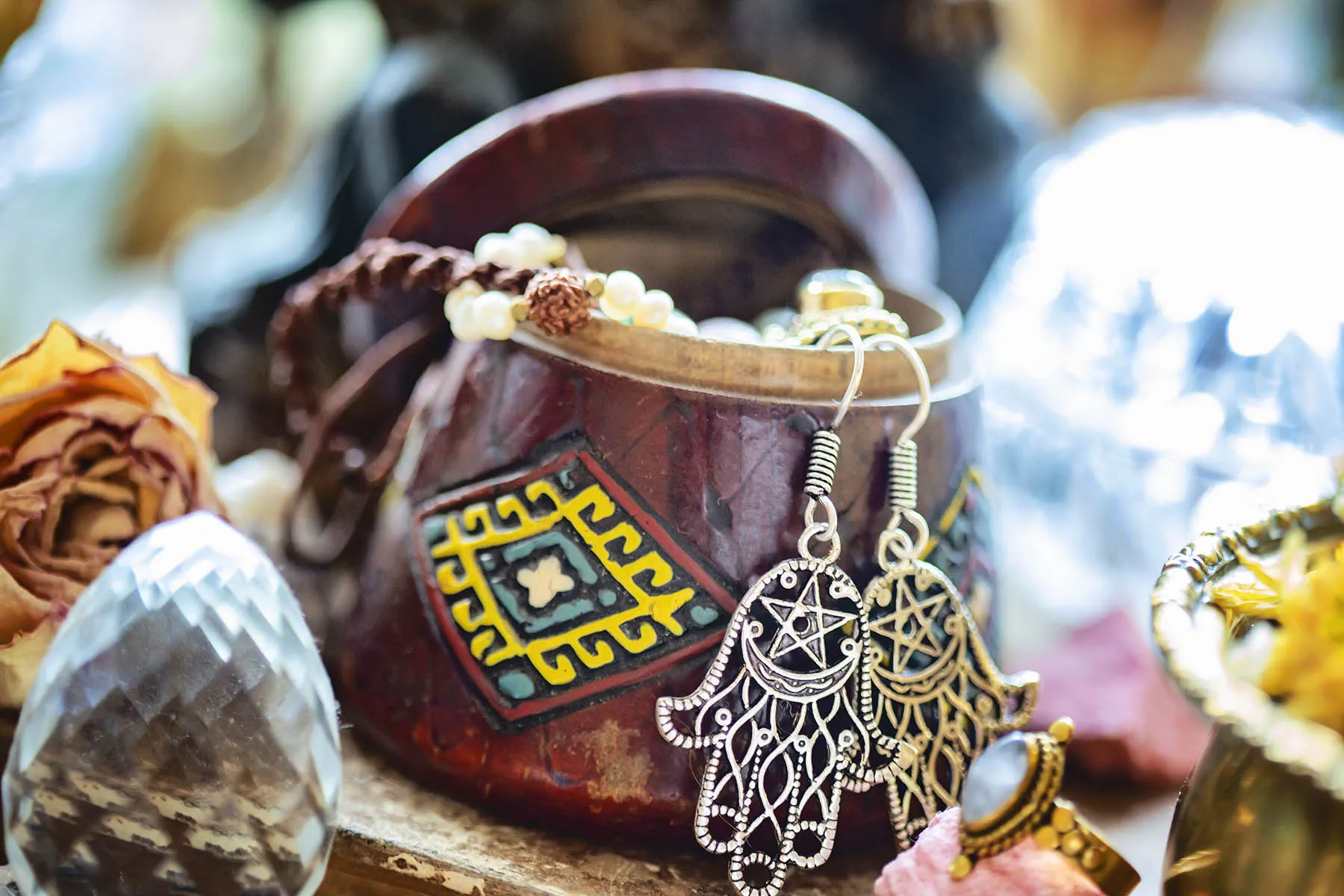 Starožitná dřevěná krabička