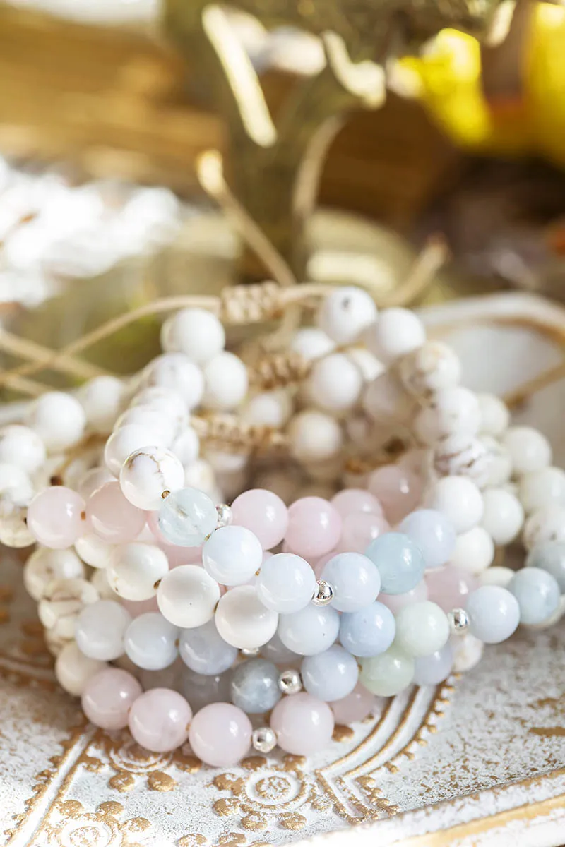 Náramek s růženínem - M