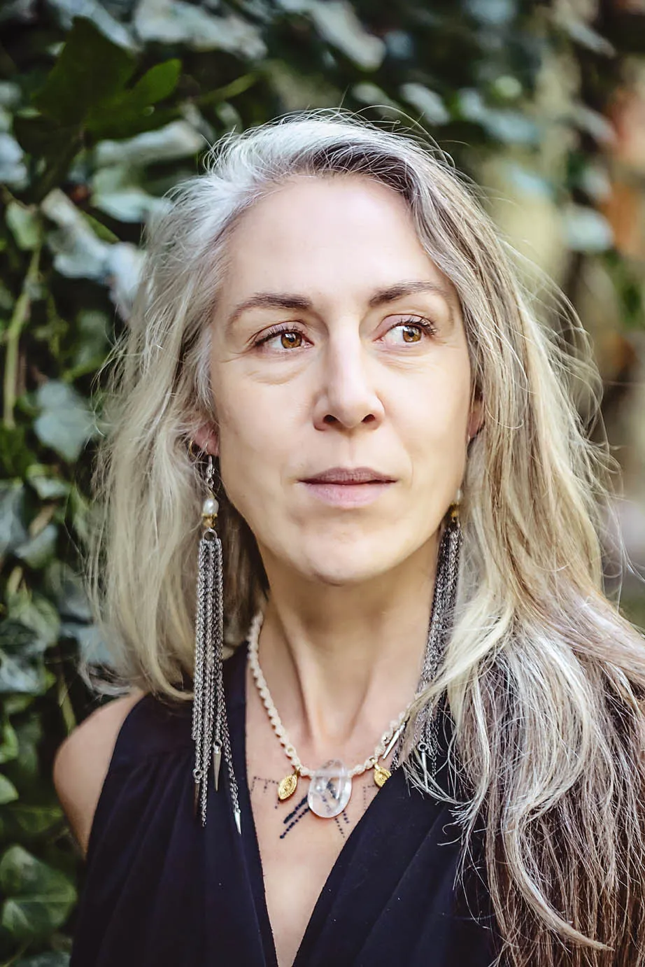 Náhrdelník s křišťálem