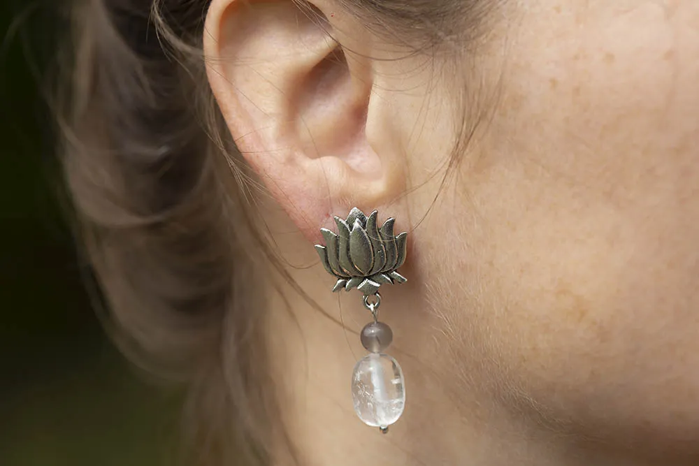 Náušnice lotosy s křišťály a acháty