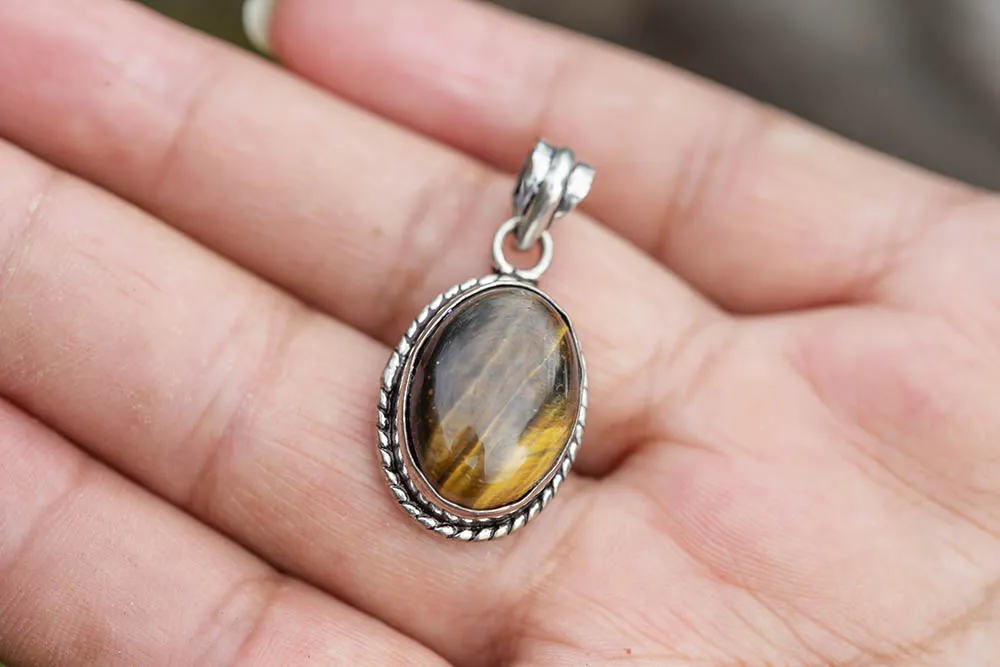 Přívěsek tygří oko