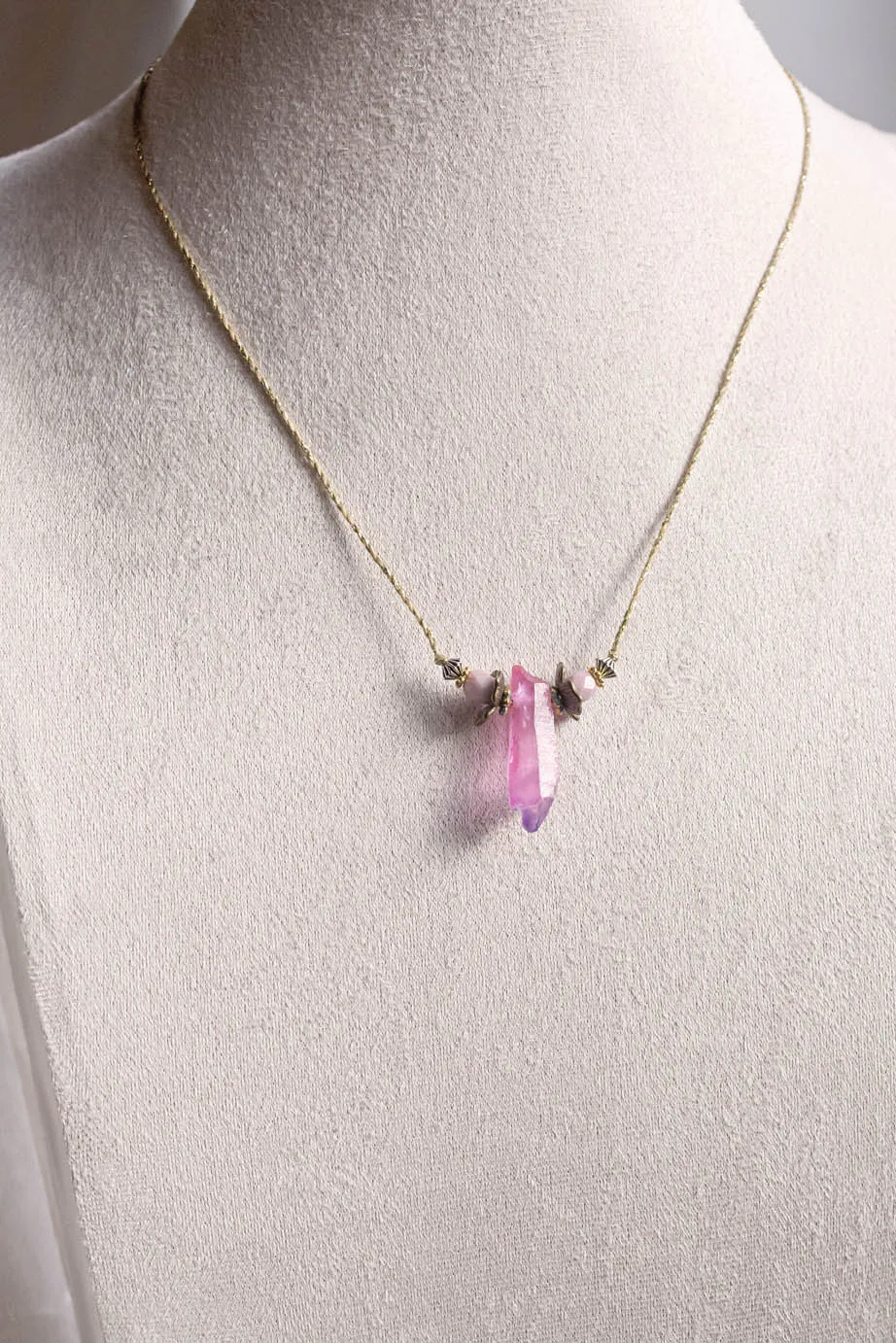 Náhrdelník s křišťálem