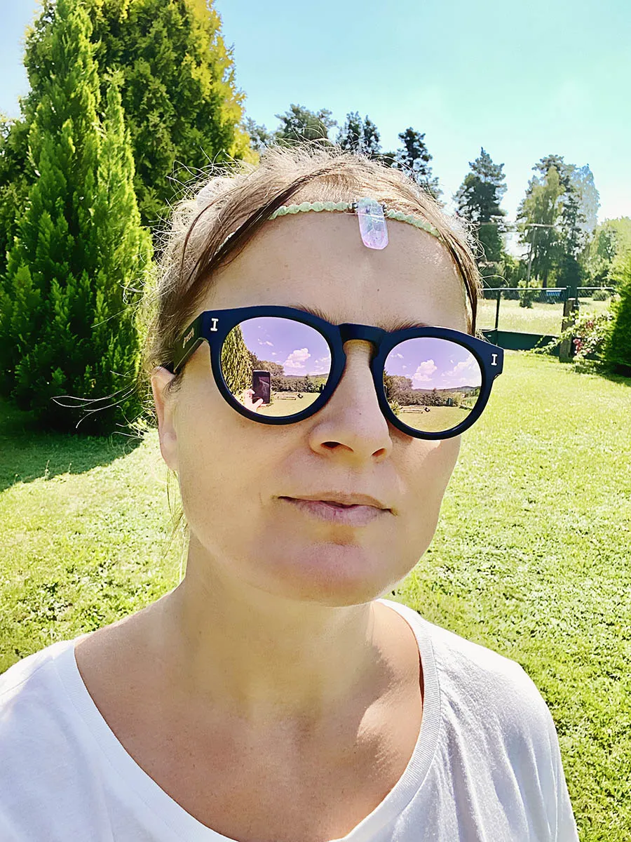 Náhrdelník macramé s křišťálem
