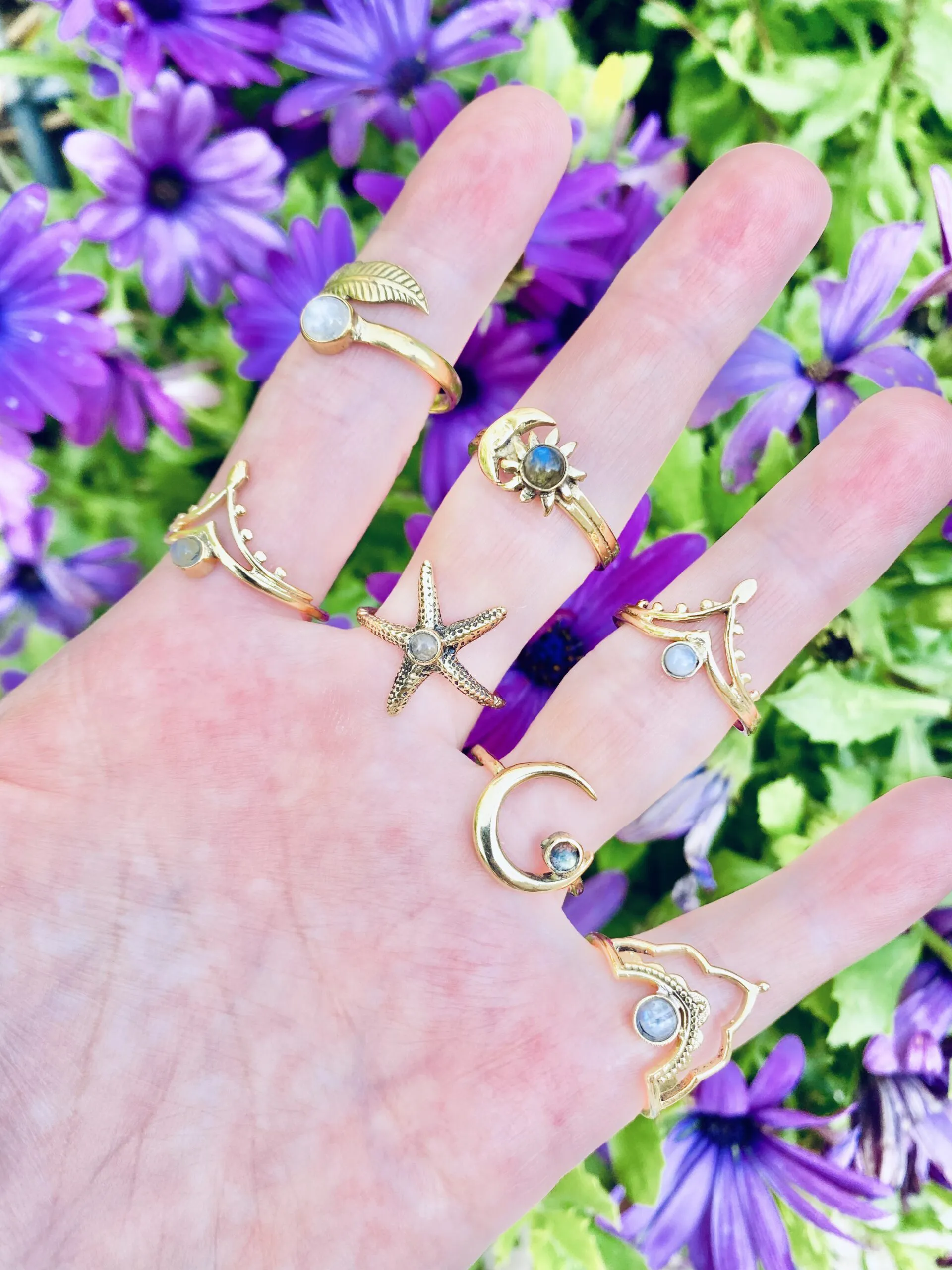 Prsten pírko s měsíčním kamenem