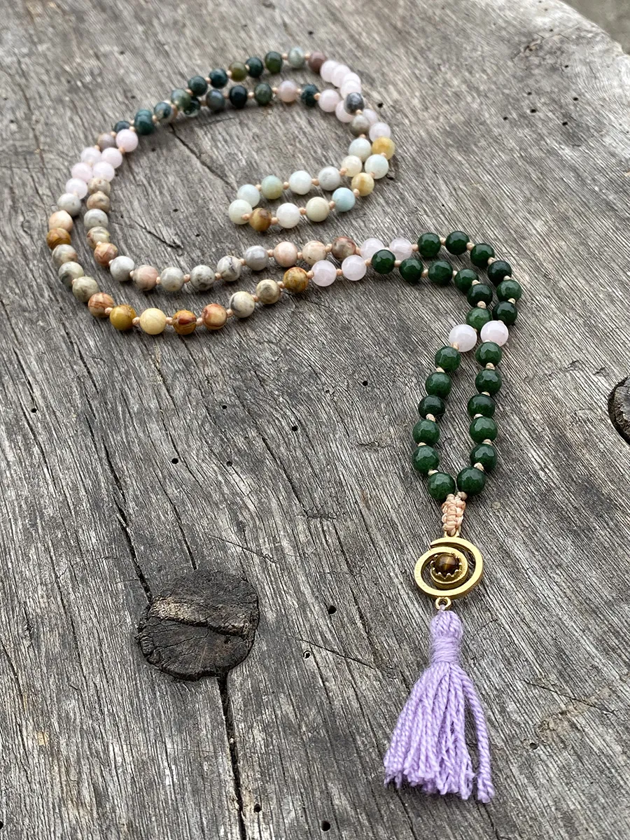 Mála 108 se spirálou